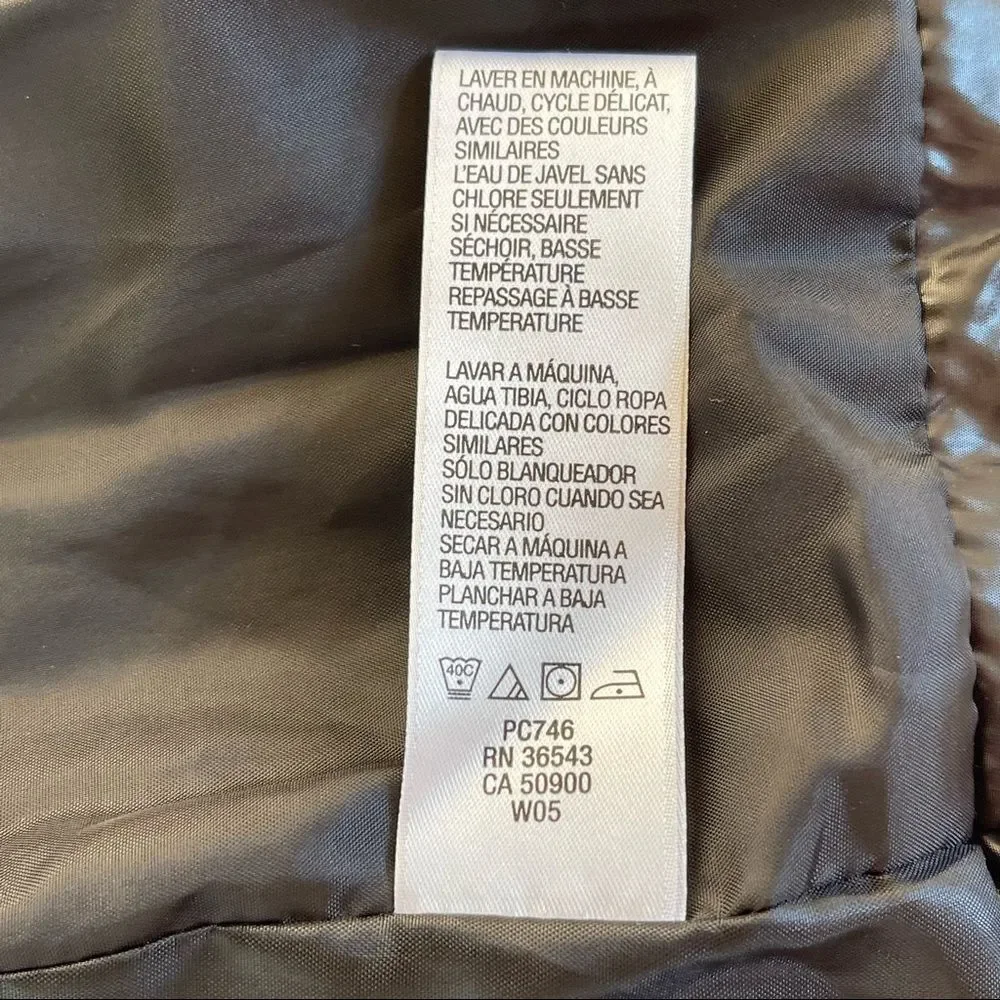 IZOD black puff vest, size S